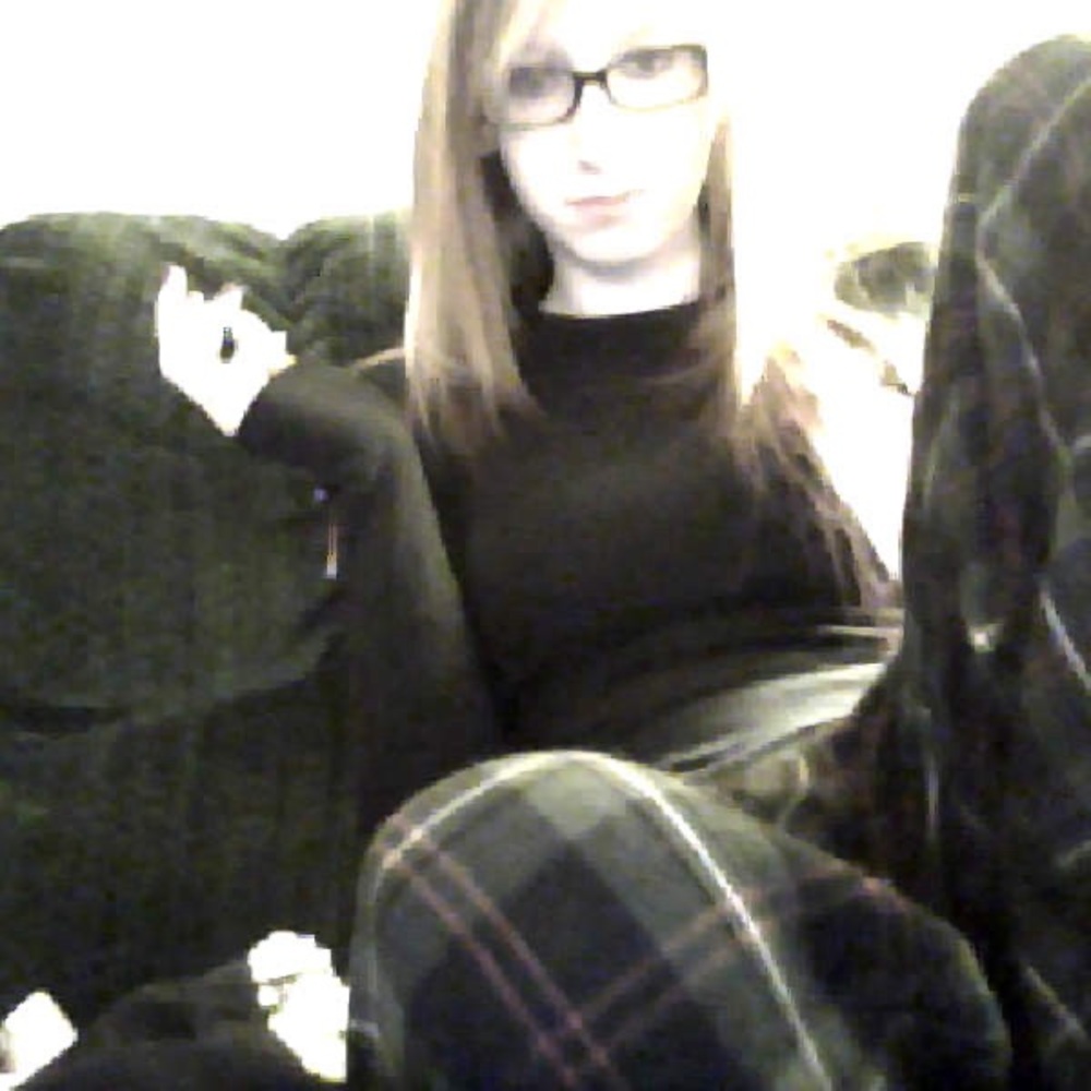 Meet your Posher, peaches